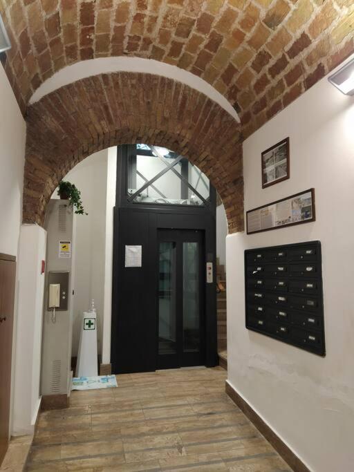 フィウミチーノCasa Degli Alberiアパートメント エクステリア 写真